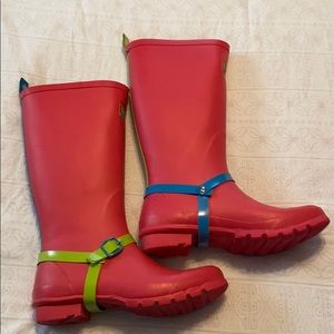 Rain boots size 7 adult